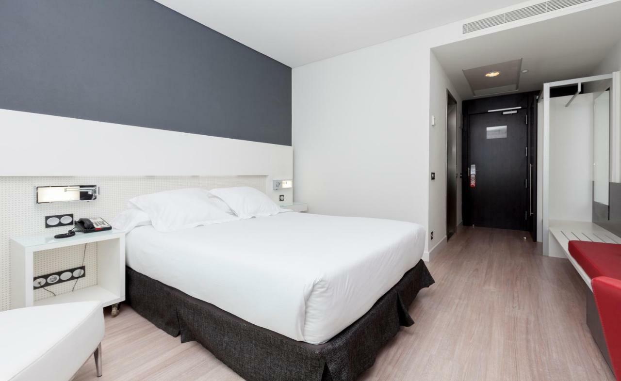 Double Room airport shuttle